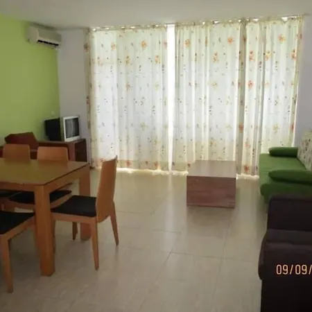 2 Bedroom At Sun Village Apartment